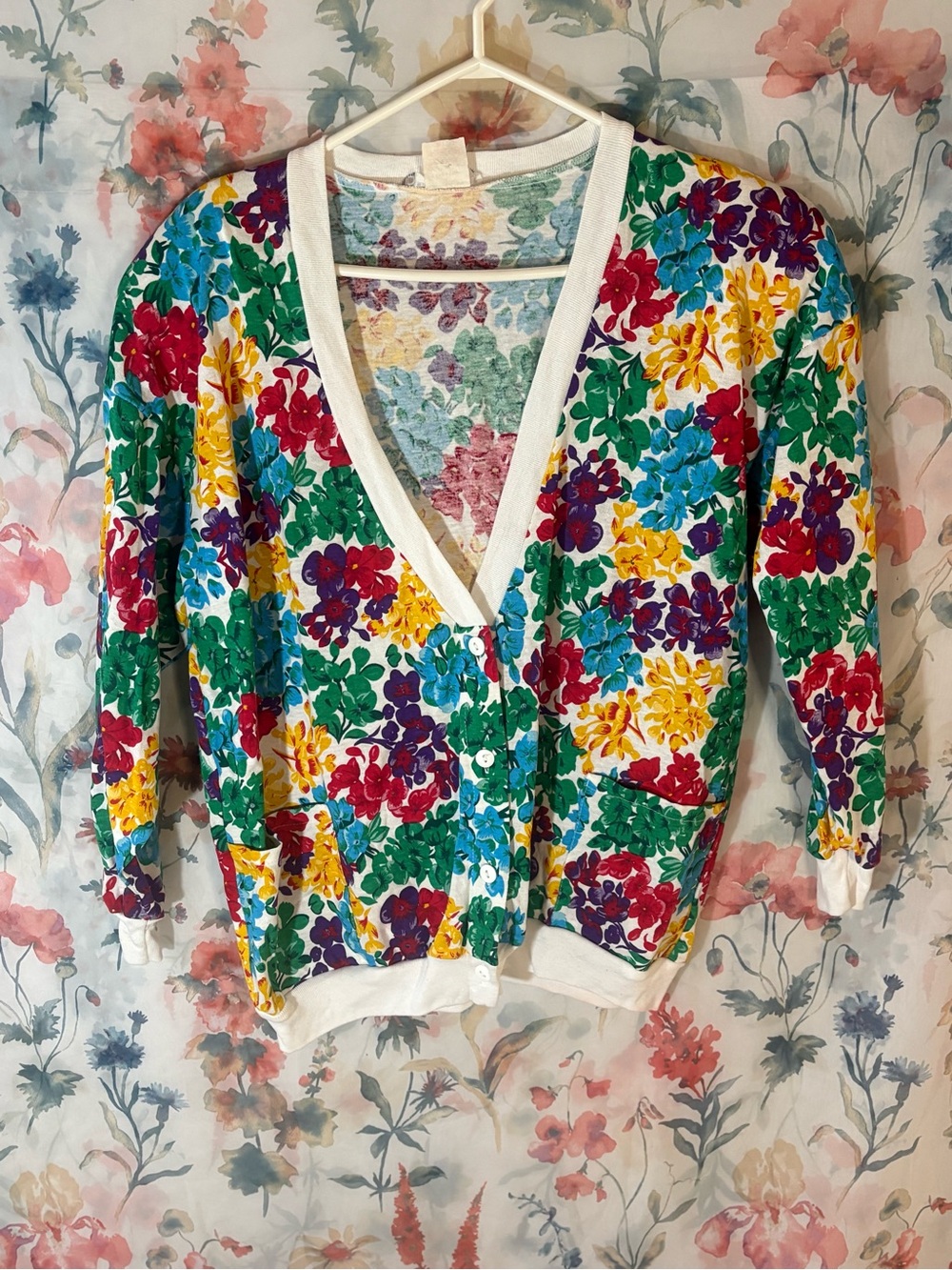 Vintage Floral V-Neck Cardigan Sweater - Multicolor